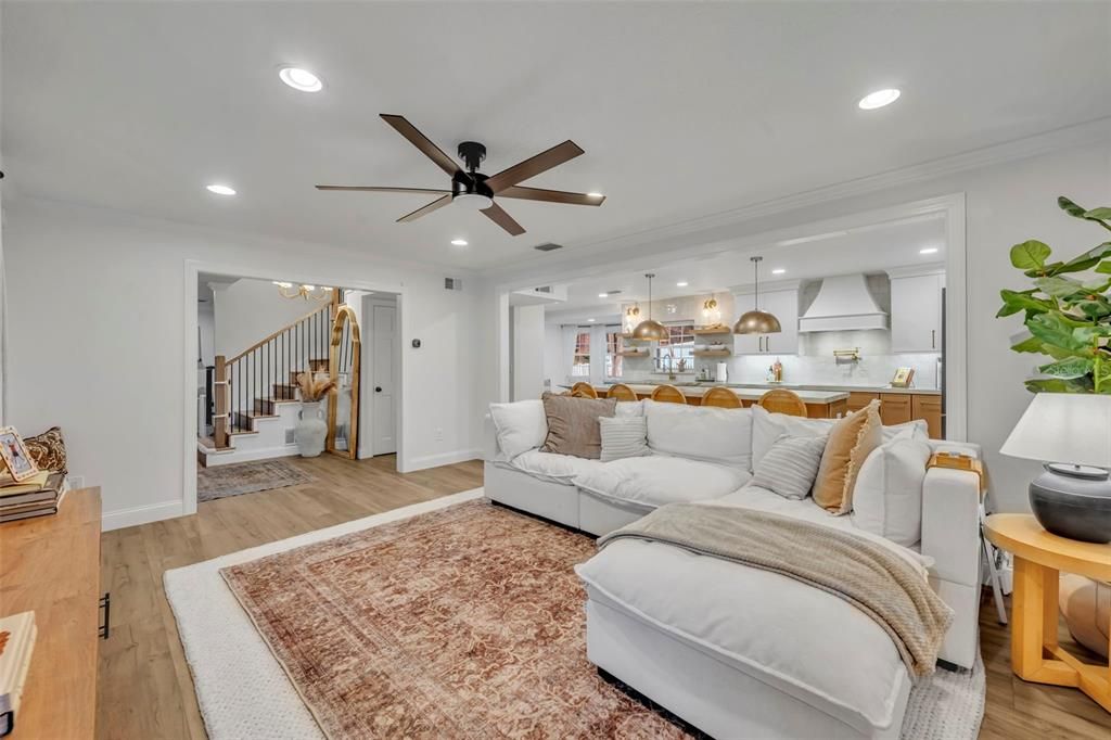 待售: $785,000 (4 贝兹, 2 浴室, 2638 平方英尺)