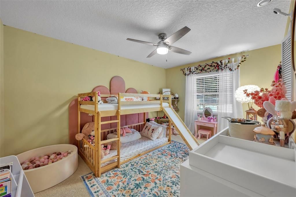 待售: $785,000 (4 贝兹, 2 浴室, 2638 平方英尺)