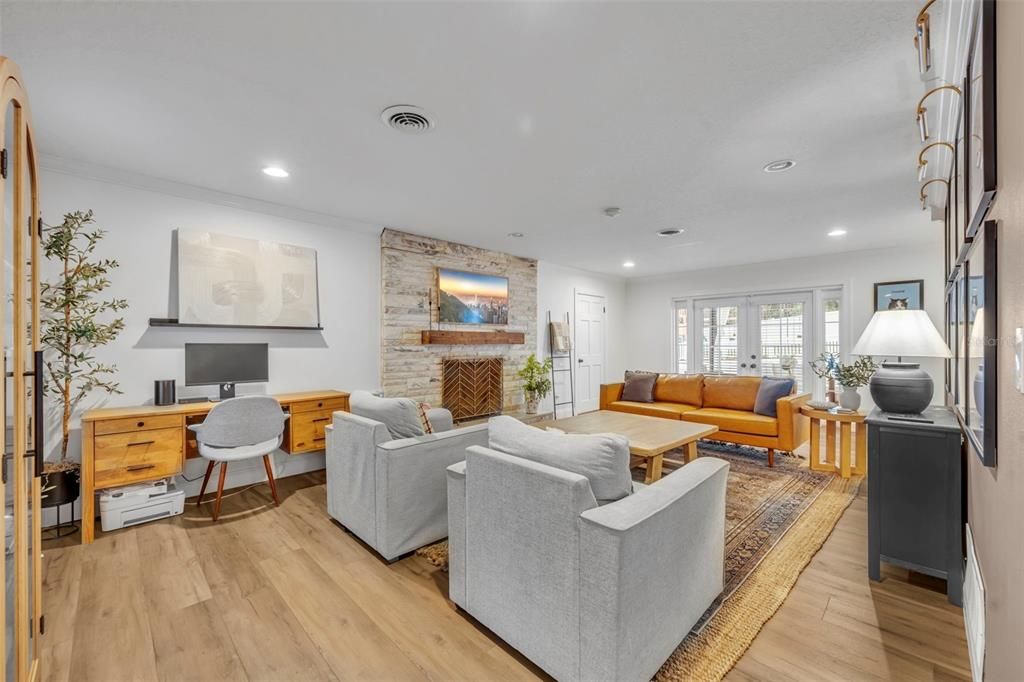 待售: $785,000 (4 贝兹, 2 浴室, 2638 平方英尺)