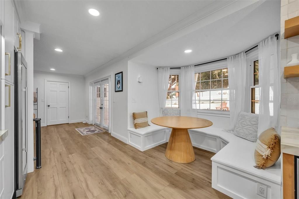 待售: $785,000 (4 贝兹, 2 浴室, 2638 平方英尺)