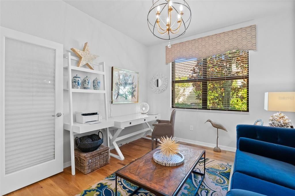 待售: $440,000 (2 贝兹, 2 浴室, 1572 平方英尺)