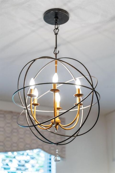 待售: $440,000 (2 贝兹, 2 浴室, 1572 平方英尺)