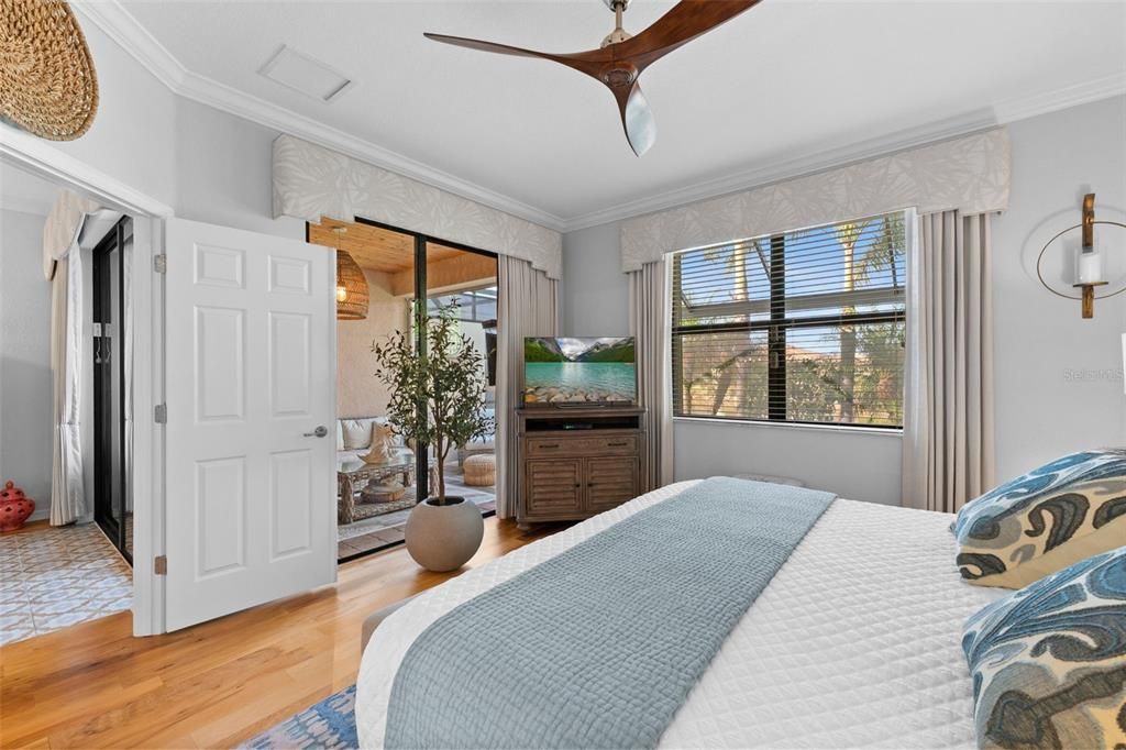 待售: $440,000 (2 贝兹, 2 浴室, 1572 平方英尺)