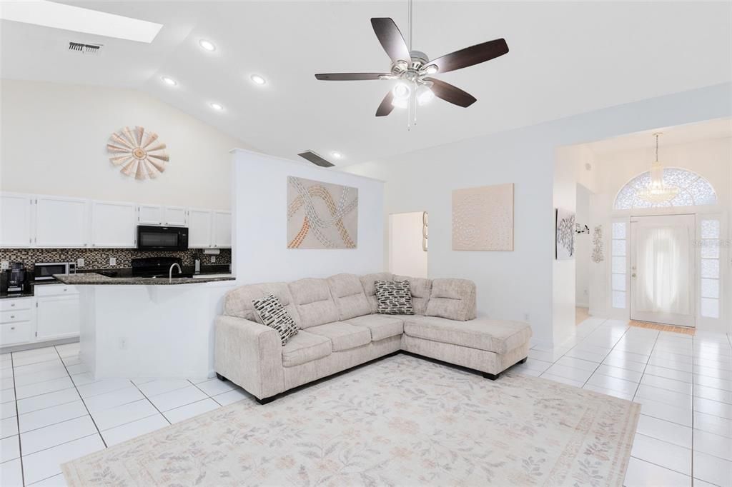 For Sale: $575,000 (4 beds, 2 baths, 2291 Square Feet)