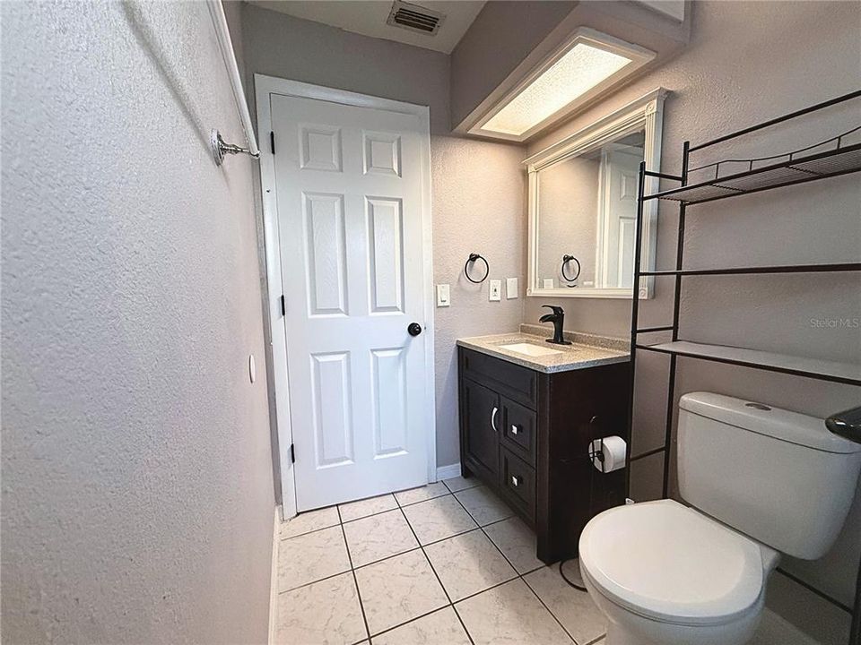 For Sale: $238,000 (3 beds, 1 baths, 1000 Square Feet)