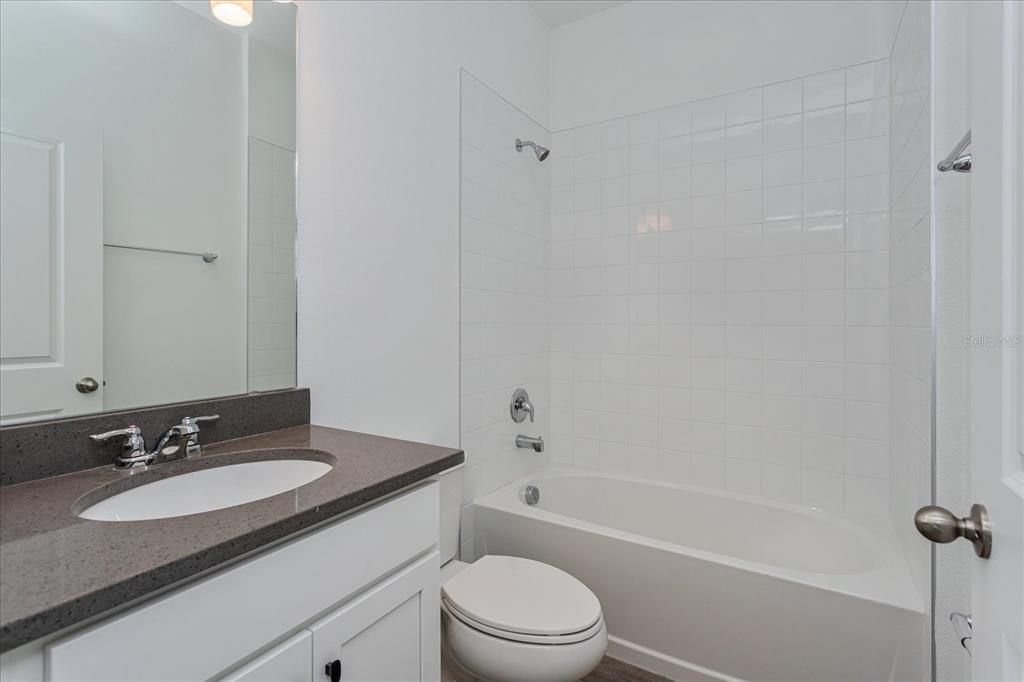 待售: $334,990 (4 贝兹, 2 浴室, 1758 平方英尺)