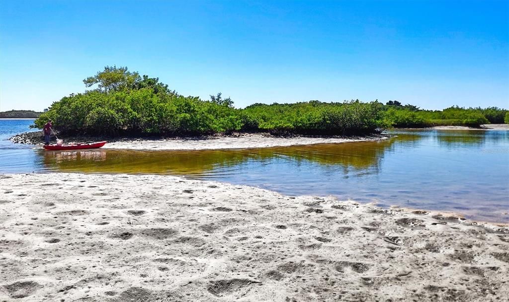 En Venta: $409,900 (3 camas, 2 baños, 1844 Pies cuadrados)