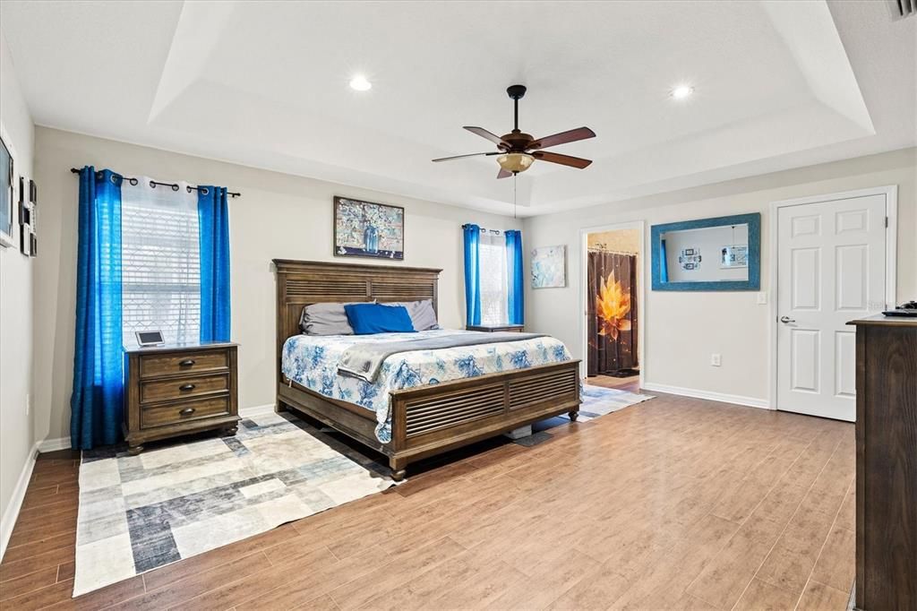 En Venta: $409,900 (3 camas, 2 baños, 1844 Pies cuadrados)