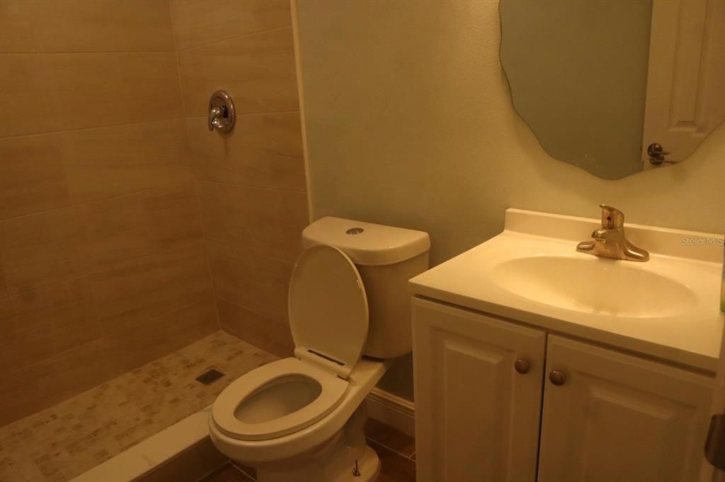 For Sale: $360,000 (4 beds, 2 baths, 1727 Square Feet)