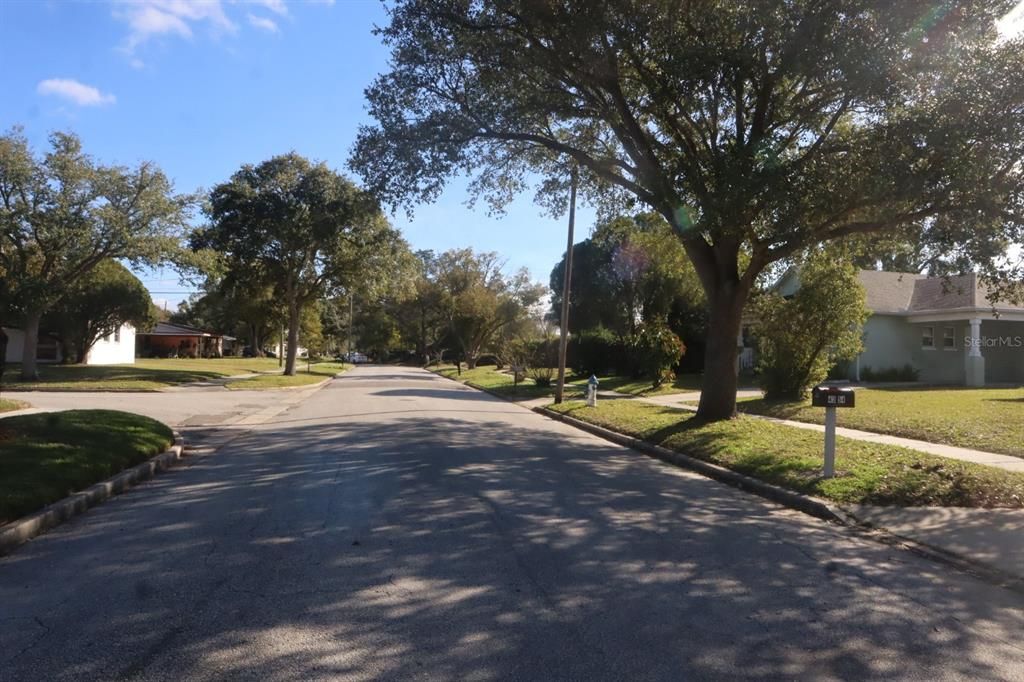 For Sale: $360,000 (4 beds, 2 baths, 1727 Square Feet)