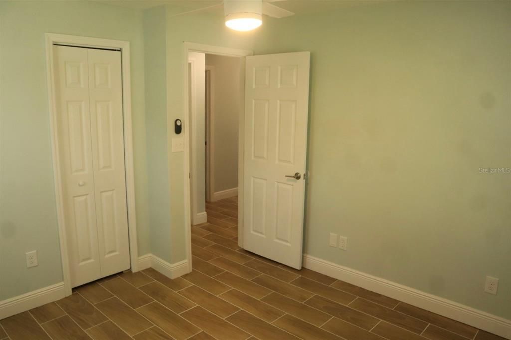 For Sale: $360,000 (4 beds, 2 baths, 1727 Square Feet)