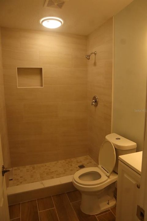 For Sale: $360,000 (4 beds, 2 baths, 1727 Square Feet)