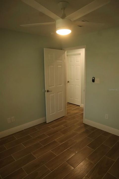 For Sale: $360,000 (4 beds, 2 baths, 1727 Square Feet)