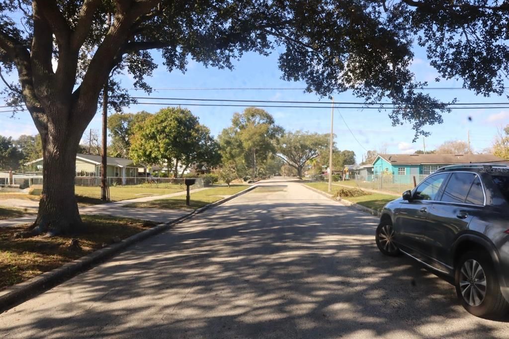 For Sale: $360,000 (4 beds, 2 baths, 1727 Square Feet)