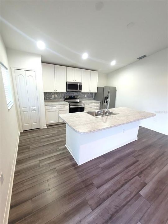 En Renta: $1,900 (3 camas, 2 baños, 1463 Pies cuadrados)