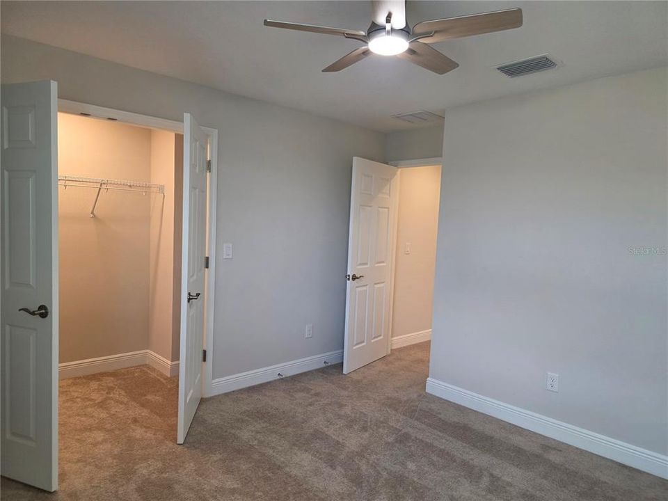 For Rent: $3,500 (5 beds, 4 baths, 3573 Square Feet)