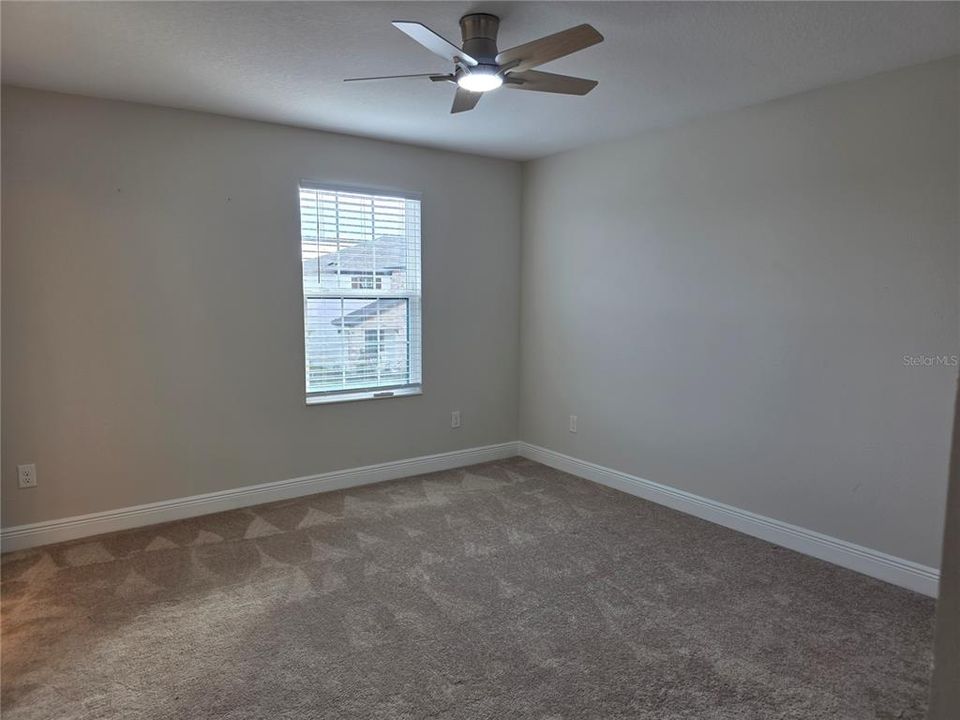 For Rent: $3,500 (5 beds, 4 baths, 3573 Square Feet)