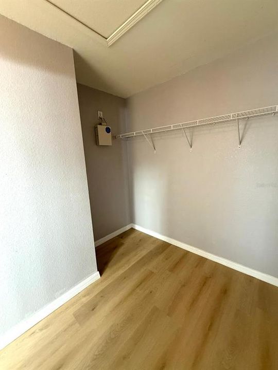 待售: $225,000 (2 贝兹, 2 浴室, 1328 平方英尺)