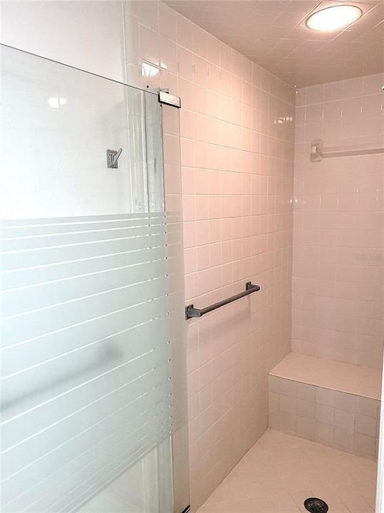 На продажу: $285,000 (3 спален, 2 ванн, 1517 Квадратных фут)