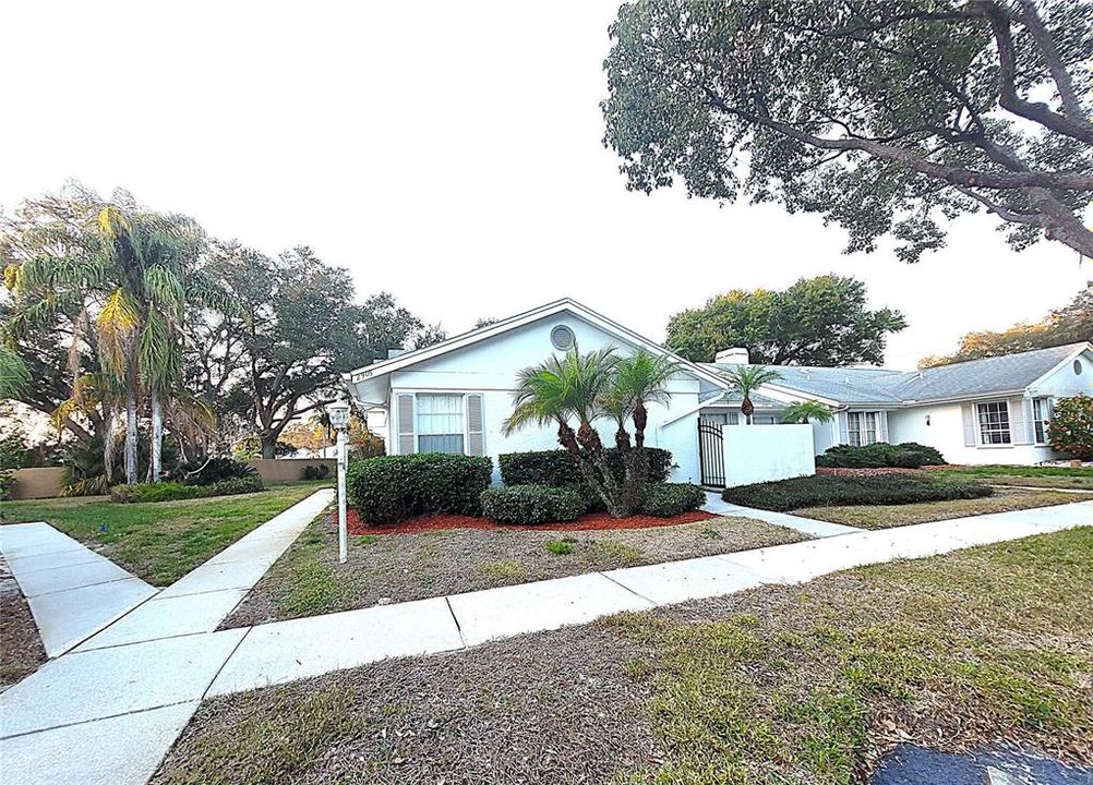 На продажу: $285,000 (3 спален, 2 ванн, 1517 Квадратных фут)