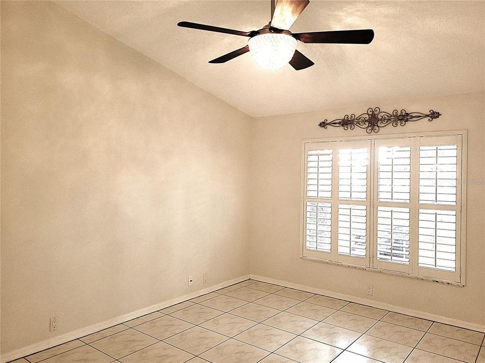 На продажу: $285,000 (3 спален, 2 ванн, 1517 Квадратных фут)