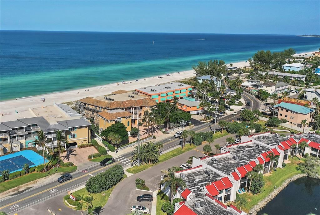 En Venta: $540,000 (2 camas, 2 baños, 1080 Pies cuadrados)