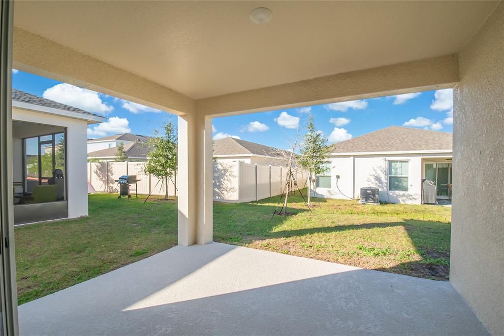 На продажу: $299,000 (3 спален, 2 ванн, 1615 Квадратных фут)