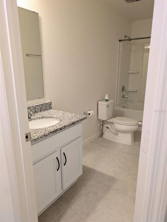 En Renta: $3,300 (4 camas, 3 baños, 3389 Pies cuadrados)