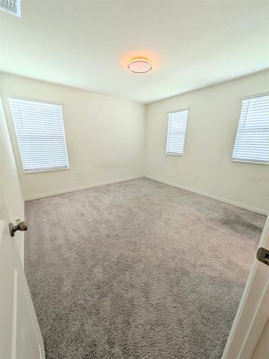 En Renta: $3,300 (4 camas, 3 baños, 3389 Pies cuadrados)