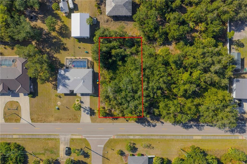 На продажу: $29,900 (0.23 acres)