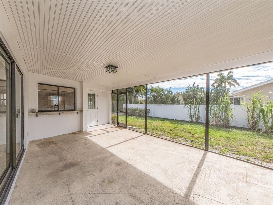 出租: $3,600 (2 贝兹, 2 浴室, 1682 平方英尺)