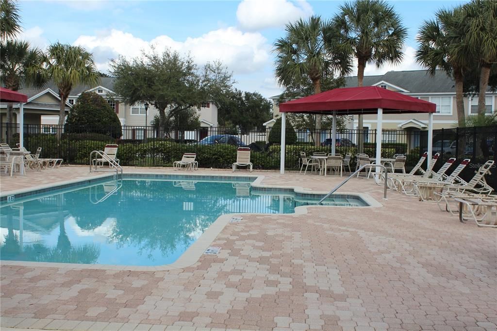 For Rent: $1,800 (2 beds, 2 baths, 1240 Square Feet)