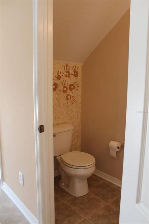 For Rent: $1,800 (2 beds, 2 baths, 1240 Square Feet)