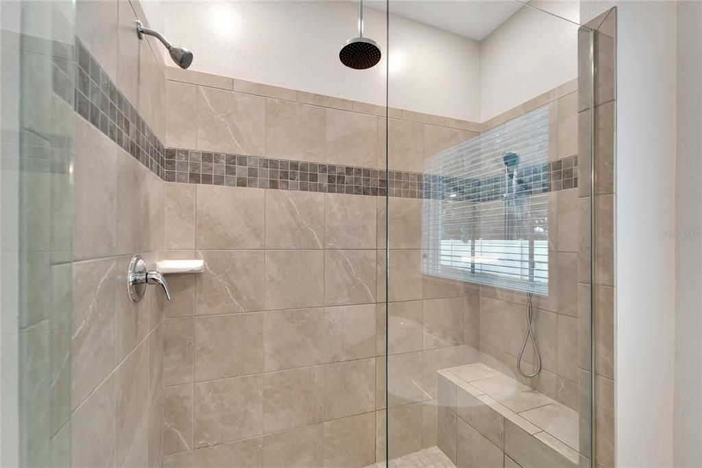 В аренду: $2,800 (3 спален, 2 ванн, 1970 Квадратных фут)