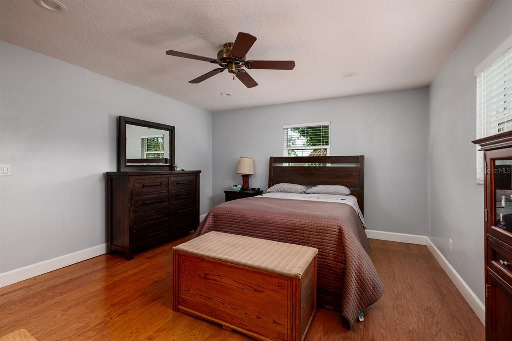 待售: $529,000 (3 贝兹, 2 浴室, 1432 平方英尺)