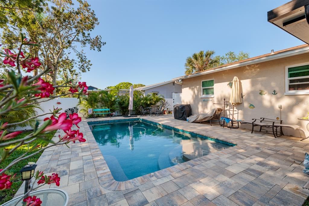 待售: $529,000 (3 贝兹, 2 浴室, 1432 平方英尺)