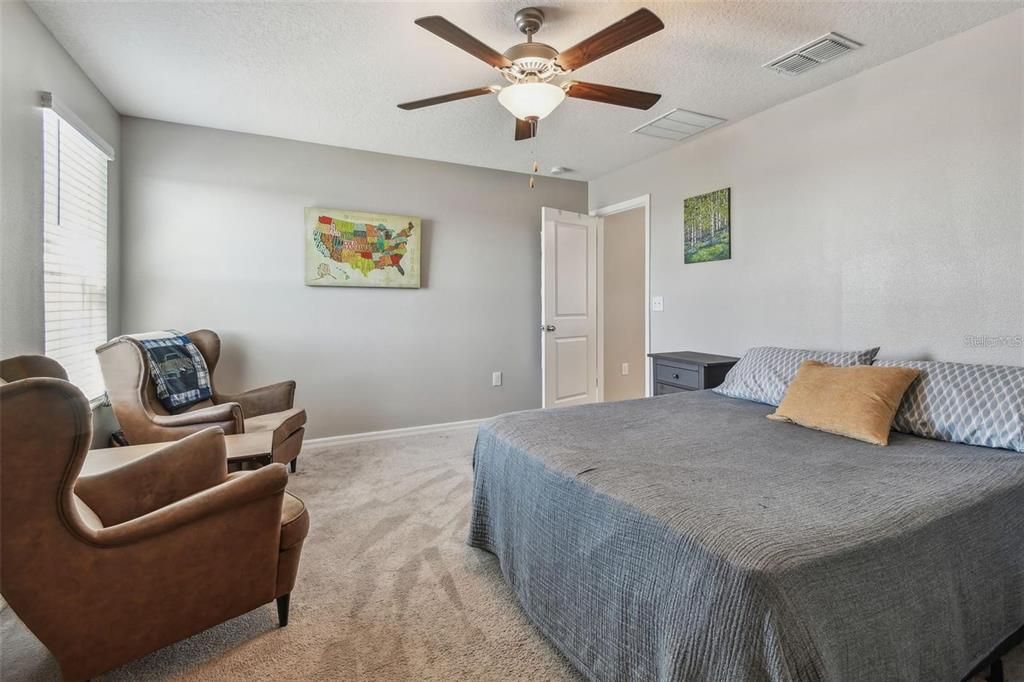 出租: $2,550 (4 贝兹, 2 浴室, 1914 平方英尺)