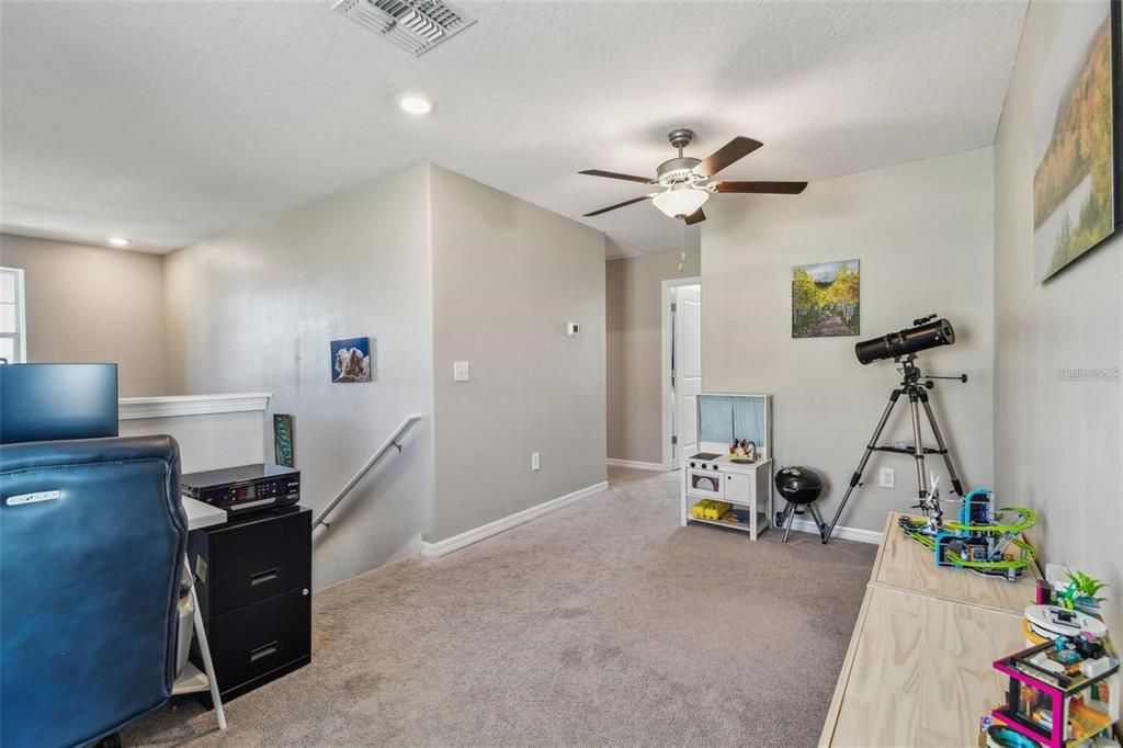 出租: $2,550 (4 贝兹, 2 浴室, 1914 平方英尺)