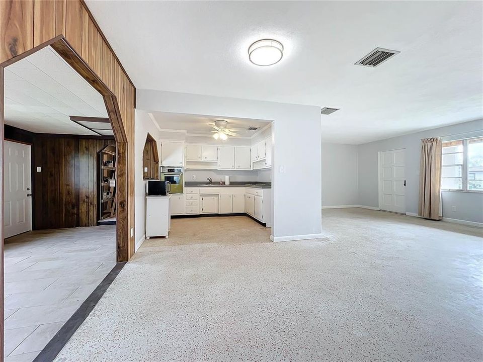 待售: $369,900 (3 贝兹, 2 浴室, 1336 平方英尺)