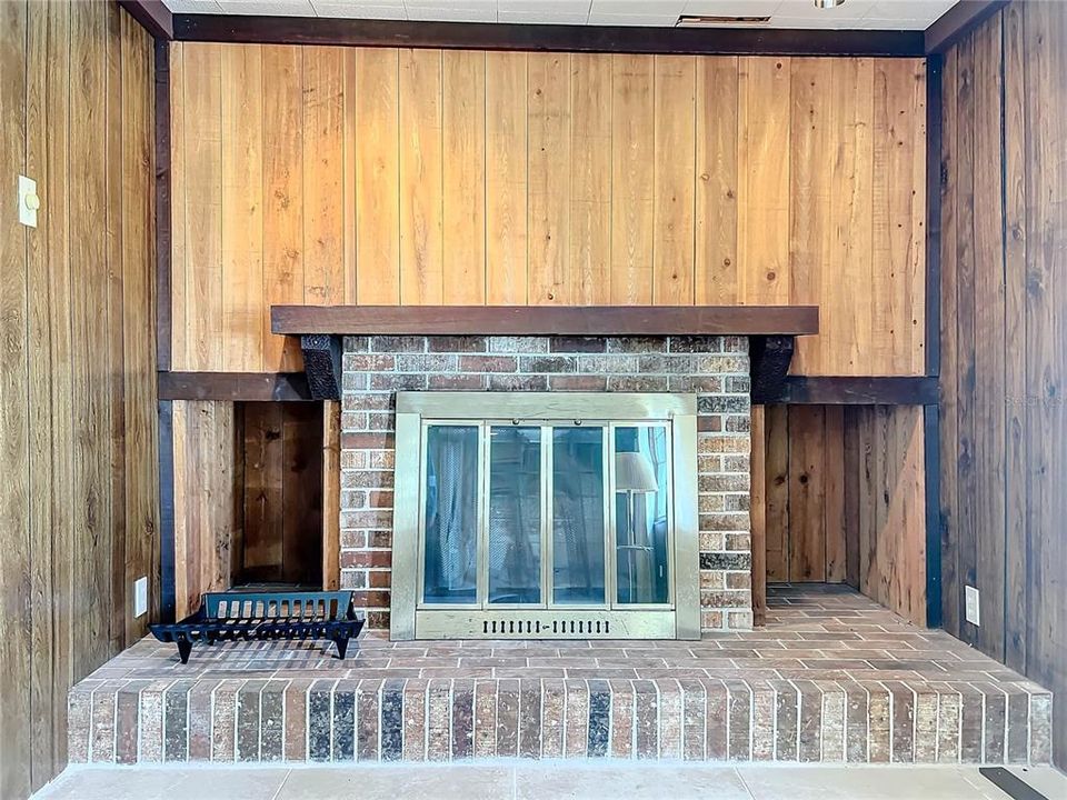 待售: $369,900 (3 贝兹, 2 浴室, 1336 平方英尺)