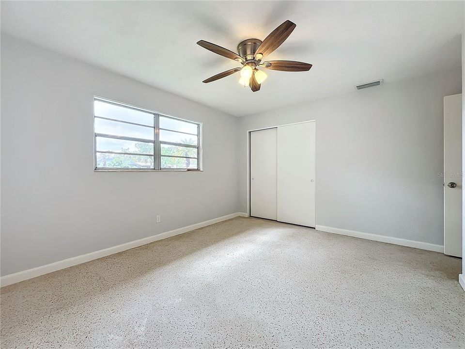 待售: $369,900 (3 贝兹, 2 浴室, 1336 平方英尺)