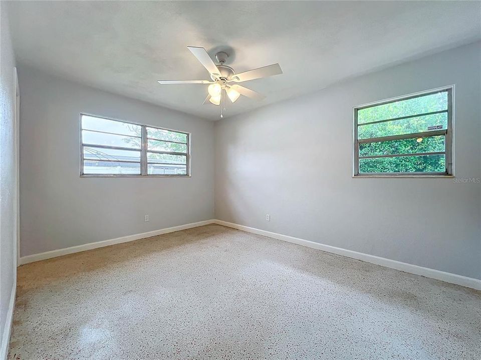 待售: $369,900 (3 贝兹, 2 浴室, 1336 平方英尺)