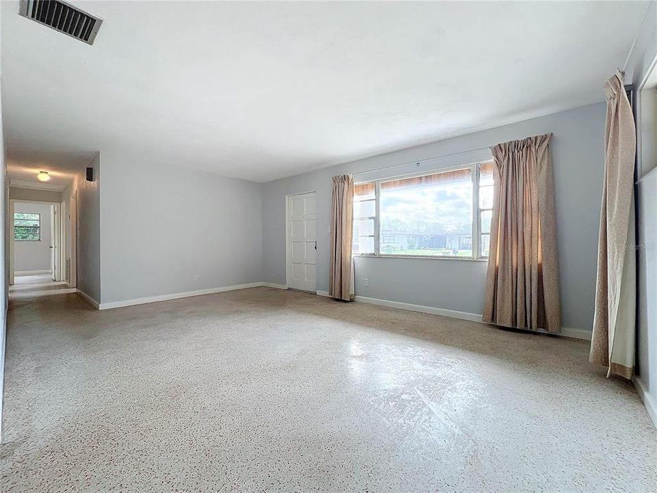 待售: $369,900 (3 贝兹, 2 浴室, 1336 平方英尺)