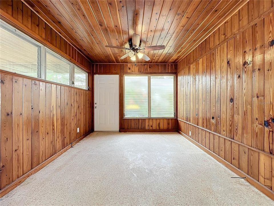 待售: $369,900 (3 贝兹, 2 浴室, 1336 平方英尺)