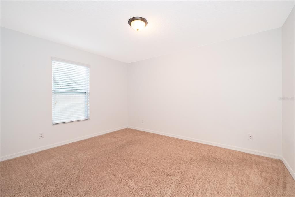 En Venta: $569,000 (5 camas, 3 baños, 4006 Pies cuadrados)