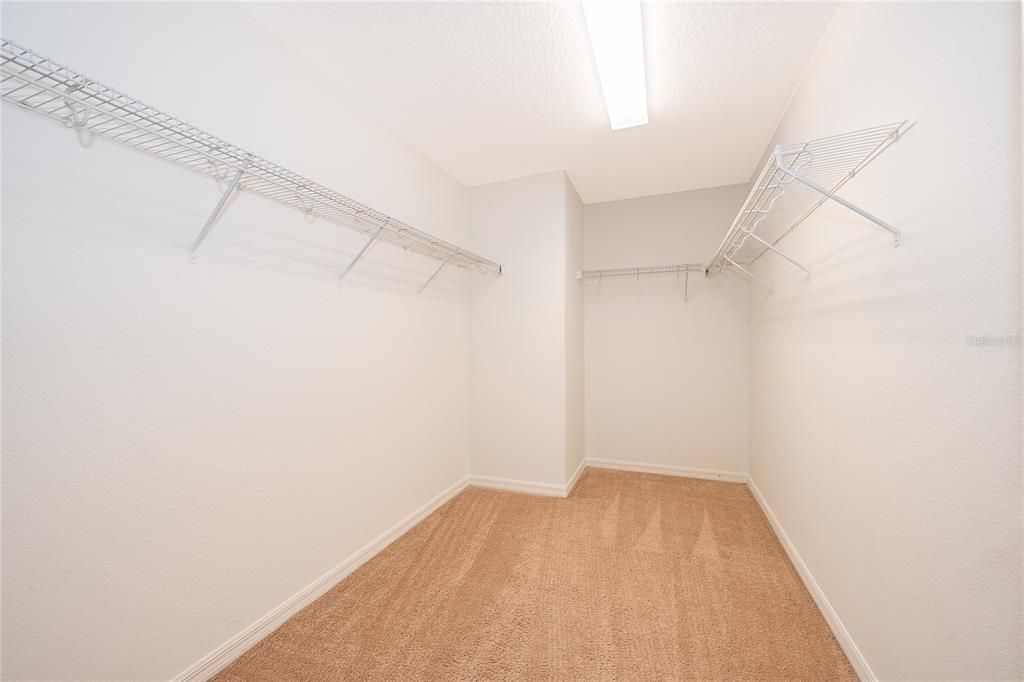 En Venta: $569,000 (5 camas, 3 baños, 4006 Pies cuadrados)