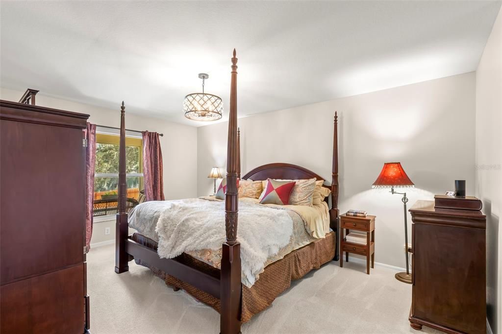 En Venta: $434,900 (4 camas, 2 baños, 2145 Pies cuadrados)