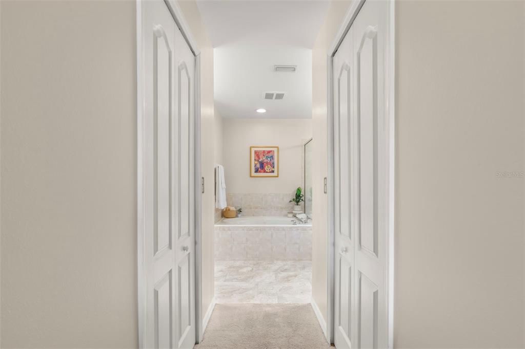 En Venta: $434,900 (4 camas, 2 baños, 2145 Pies cuadrados)