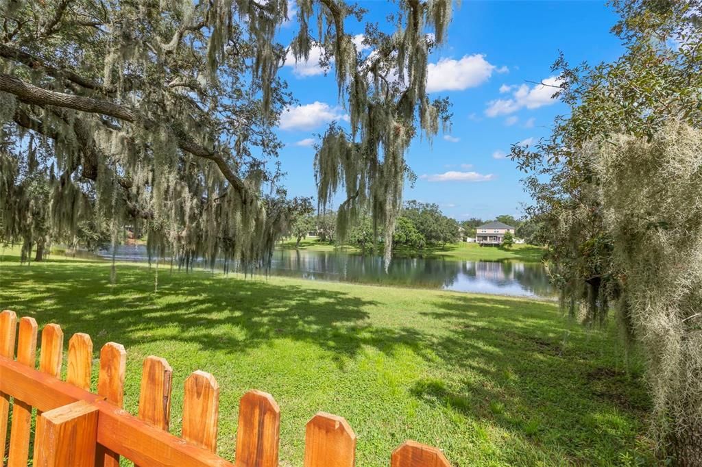 En Venta: $434,900 (4 camas, 2 baños, 2145 Pies cuadrados)