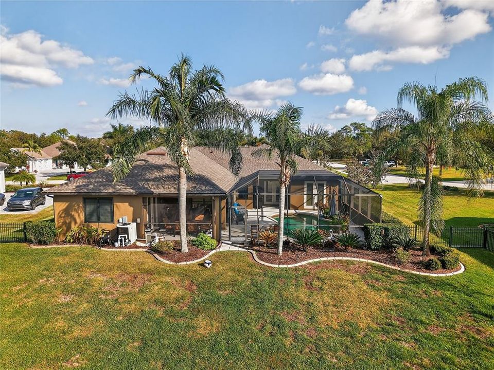 For Sale: $799,000 (4 beds, 3 baths, 2651 Square Feet)